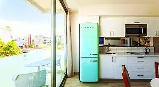 Newport House Playa Boutique 4*